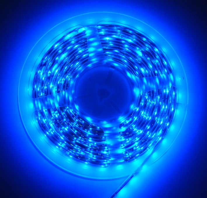 Blau
